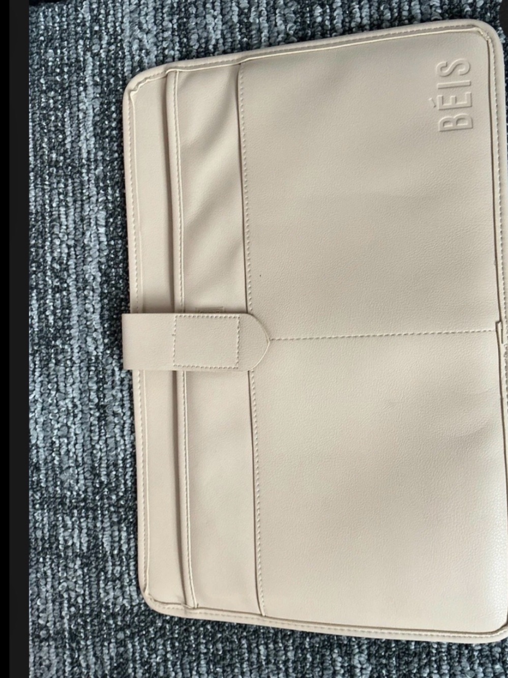 BÉIS Beige Faux-Leather Tech Sleeve | Padded Laptop & Tablet Case Organizer Bag